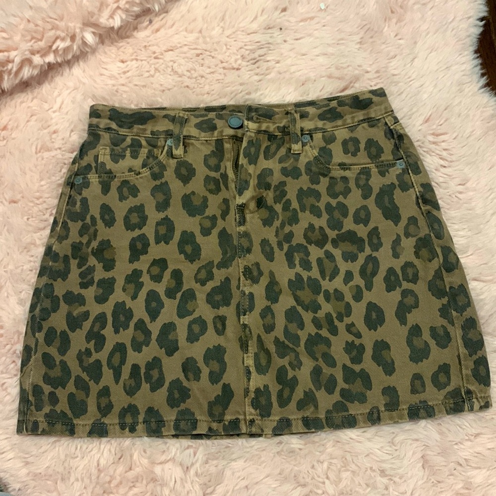 Cheetah Mini skirt
